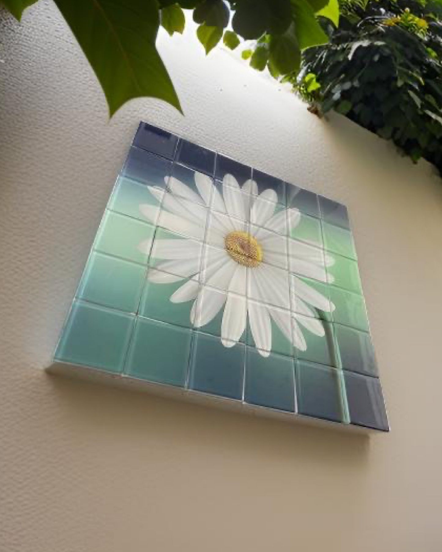 Daisy Flower • 24”x 24” Epoxy Mosaic (36x Tiles)